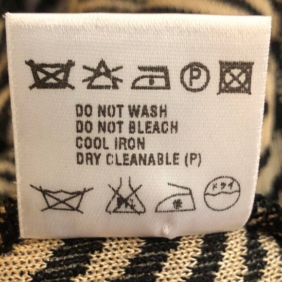 New ESCADA Y2K Vintage Geometric Knit Top Sleeveless Mock-neck M MSRP $400 - Picture 10 of 10